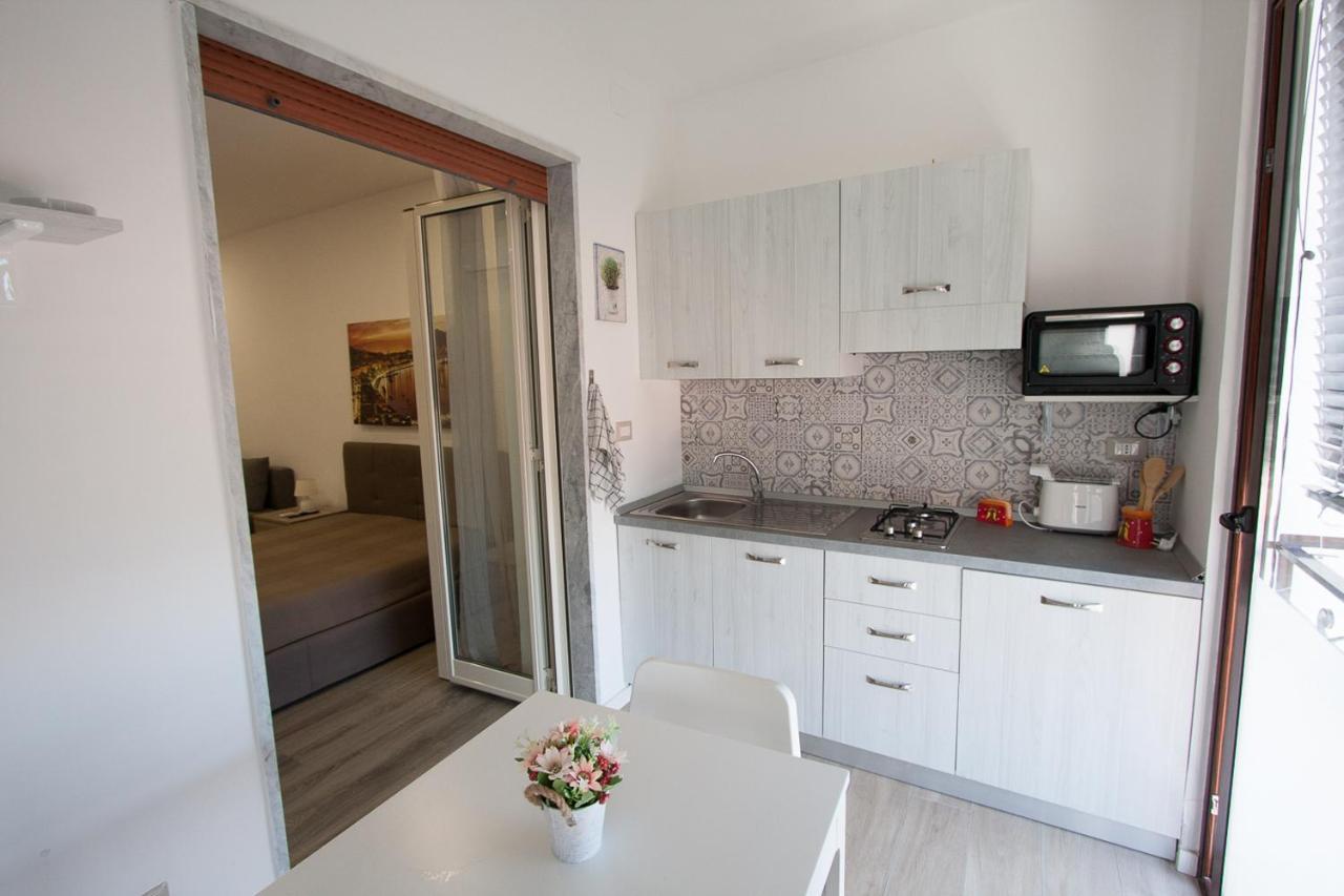Mareluna Apartment *